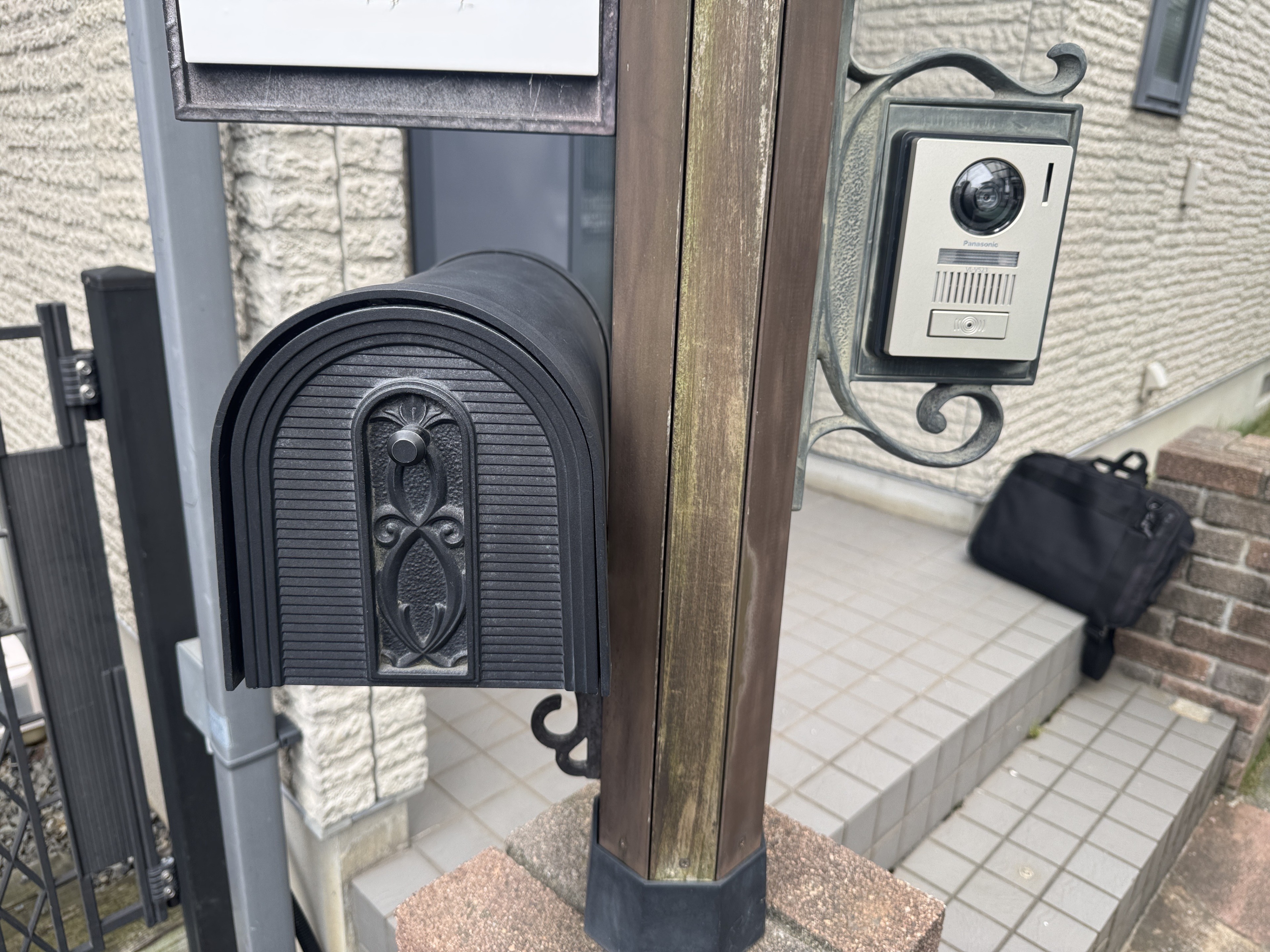 施工中